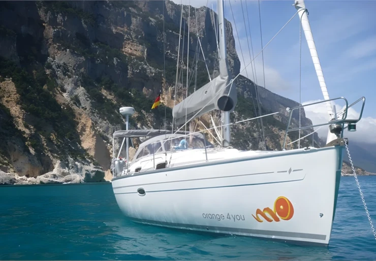 Bavaria 37 Cruiser Santa Maria Navarrese | Orange 4 you