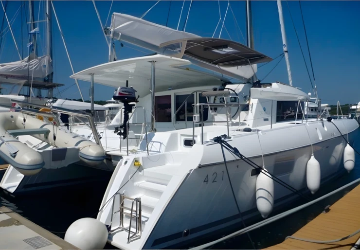 Lagoon 421 Koh Chang | Shiroubles