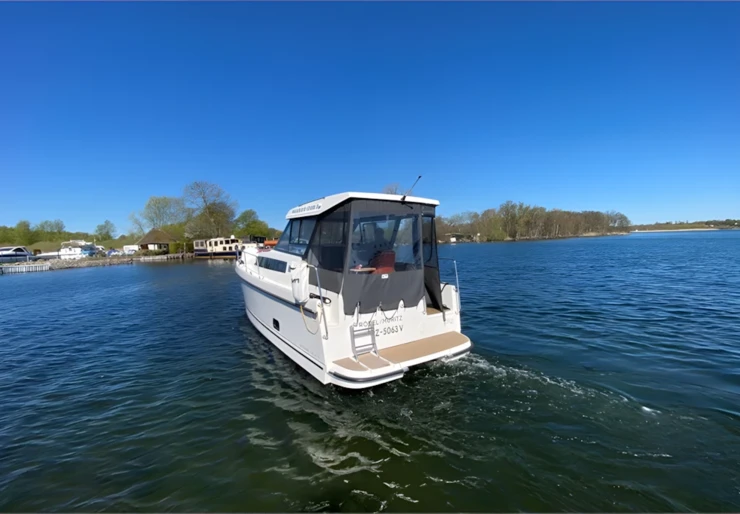 Nexus Revo 870 Electric Plau am See | Elektra