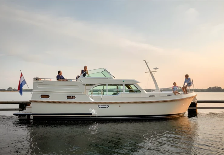 Linssen GS 35.0 AC Plau am See | James Wedell