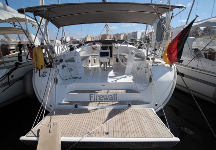 Bavaria Cruiser 51 El Arenal | Firewall