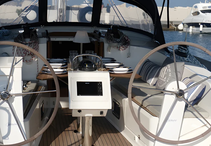 Bavaria Cruiser 41 Procida | Nessuna distrazione