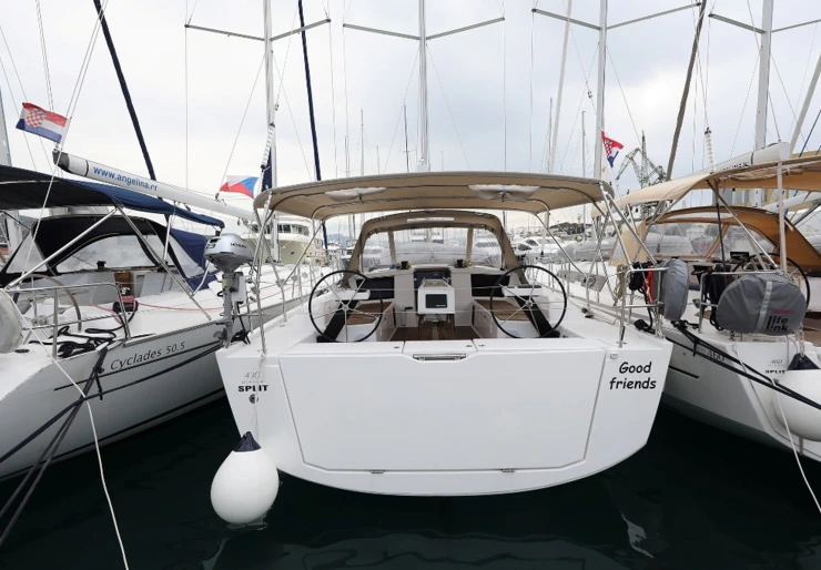 Dufour 430 GL Marina SCT | GOOD FRIENDS