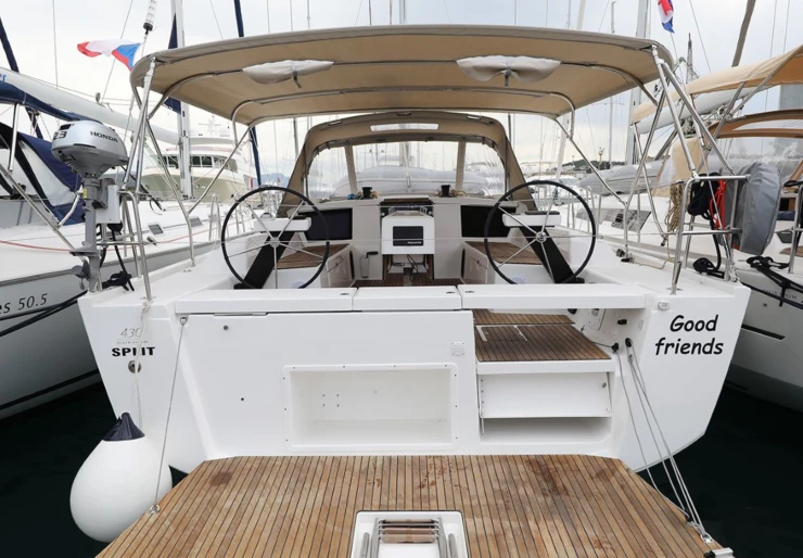 Dufour 430 GL Marina SCT | GOOD FRIENDS