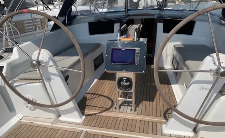 Hanse 388