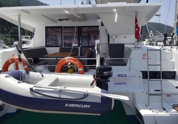 Lucia 40 Fethiye harbour | Hola