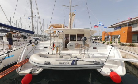Lagoon 400