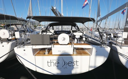 Hanse 548