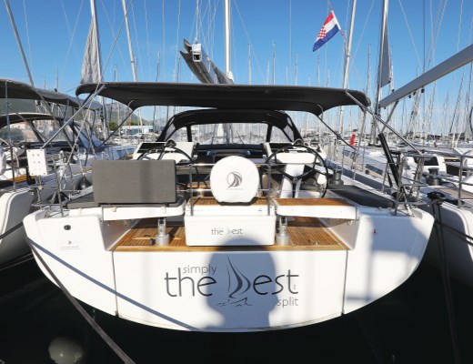 Hanse 548
