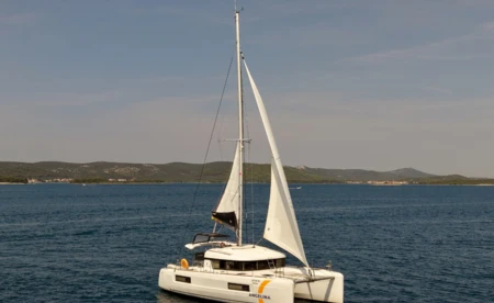 Lagoon 40