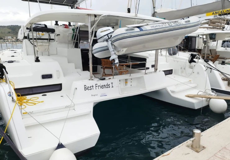 Lagoon 42 Marina Frapa | BEST FRIENDS I