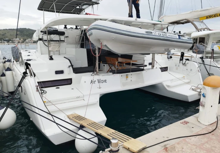 Lagoon 42 Marina Frapa | AIR WAVE