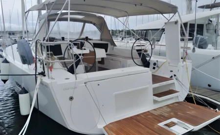 Dufour 430 GL