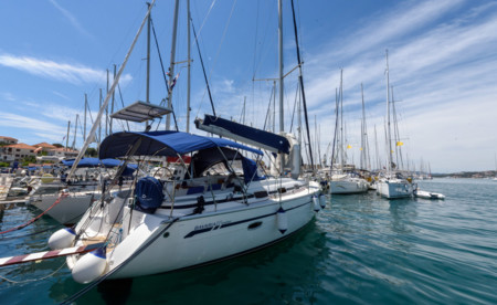 Bavaria 39