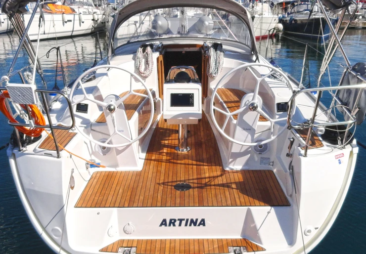 Bavaria Cruiser 34 ACI Marina | Artina
