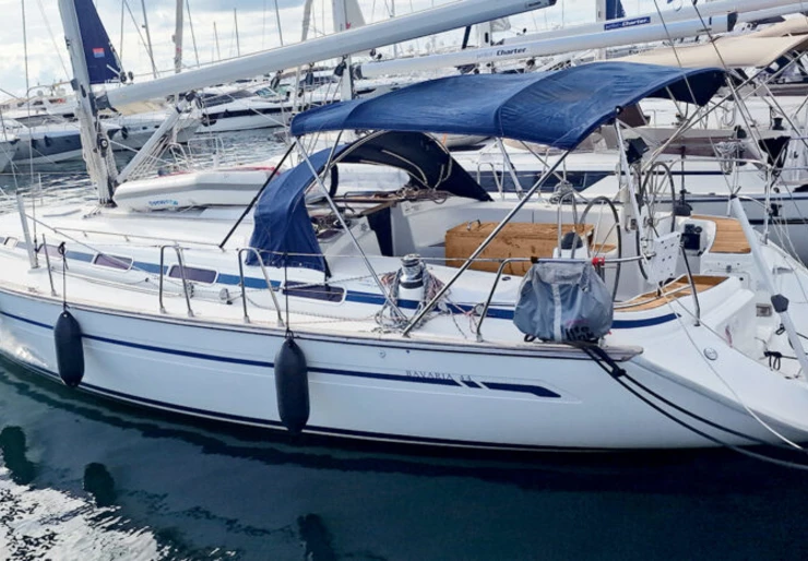 Bavaria 44 Marina Punat | Gin