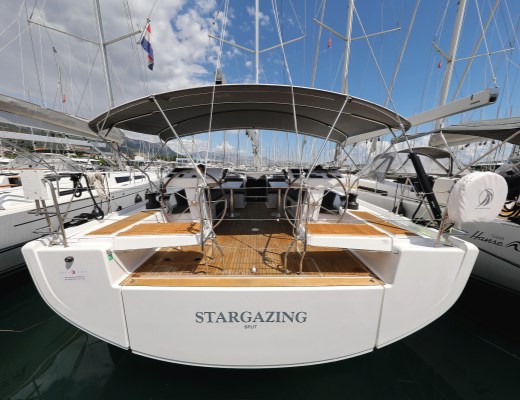 Hanse 548