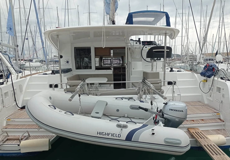 Lagoon 40 Komolac | Wera of Sweden