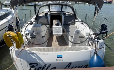Bavaria Cruiser 37
