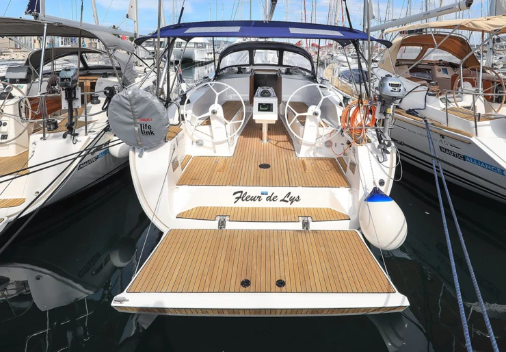Bavaria Cruiser 41 Vodice | Fleur de Lys