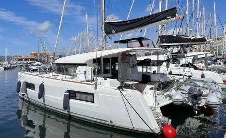 Lagoon 40