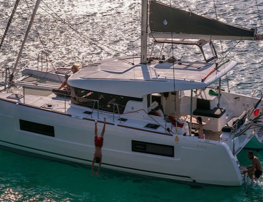 Lagoon 40