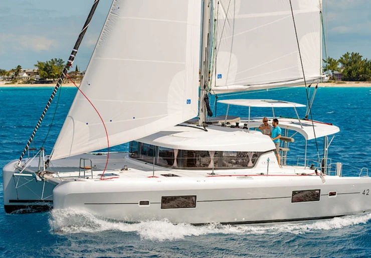 Lagoon 42 Can Pastilla - Club Maritimo San Antonio De La Playa | Sunshine