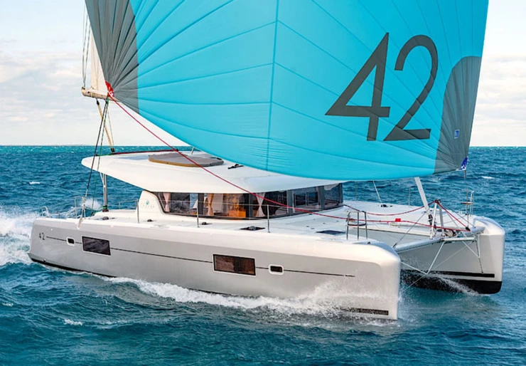 Lagoon 42 Can Pastilla - Club Maritimo San Antonio De La Playa | Sunshine
