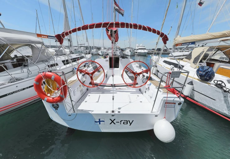Elan 350 Marina Kornati | X-Ray