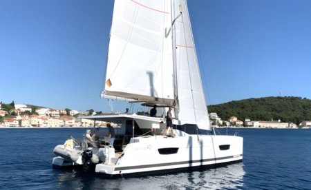 Lucia 40