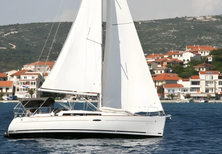 Oceanis 34 Veruda | LL Skyhawk