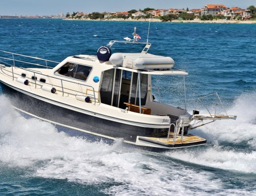 Adria 1002 V