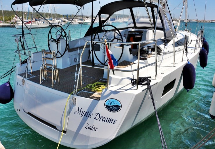 Jeanneau 54 Marina Dalmacija | MYSTIC DREAMS