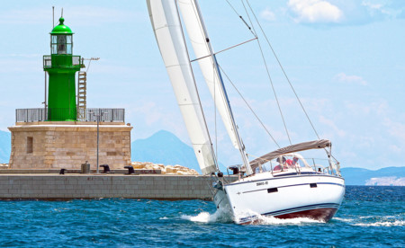 Bavaria Cruiser 37