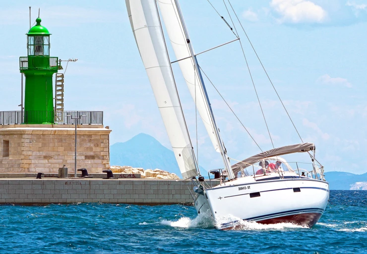 Bavaria Cruiser 37 ACI Marina | Merara