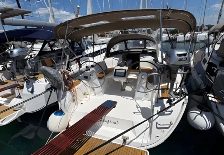 Bavaria Cruiser 34 Jezera | Fünfland