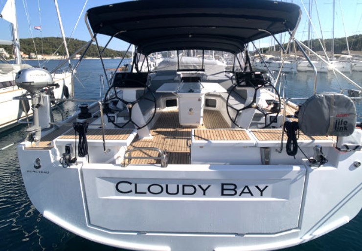 Oceanis 51.1 Marina Frapa | Cloudy Bay