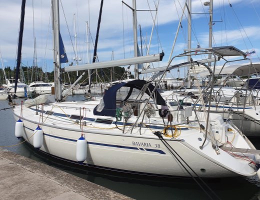 Bavaria 38