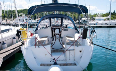 Dufour 325 GL