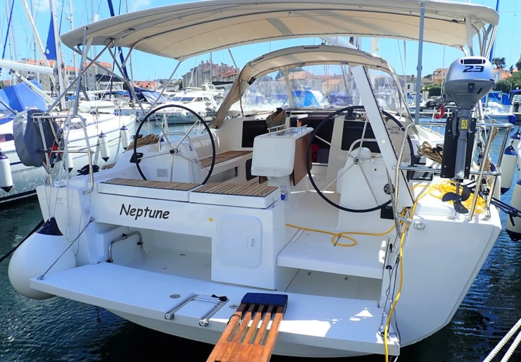 Dufour 412 GL Marina Sangulin | NEPTUNE