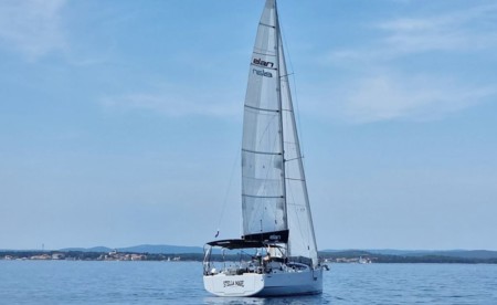 Elan E4