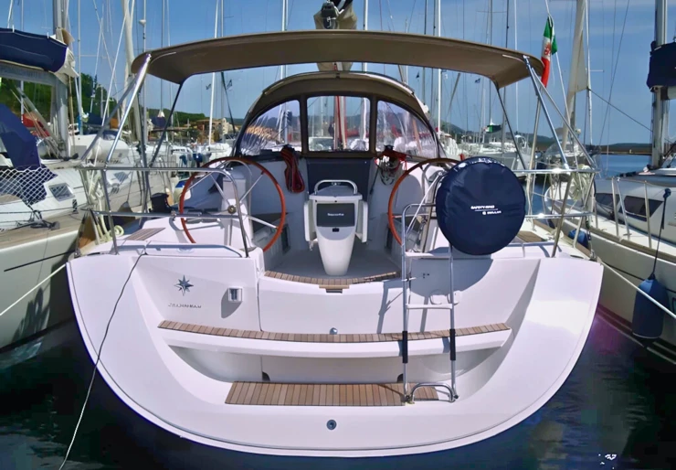 Sun Odyssey 42i Hafen von Portisco | Praha