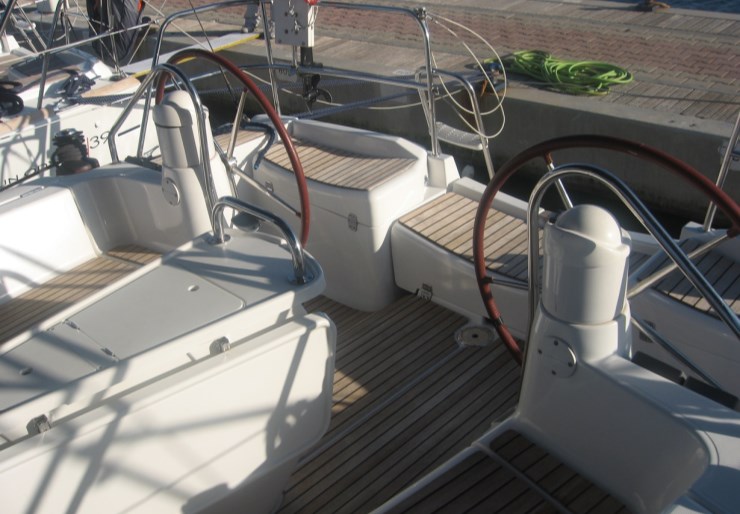 Sun Odyssey 39i Porto di Portisco | Cabiria