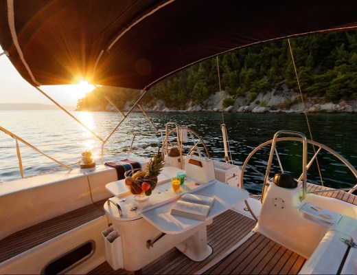 Bavaria 44