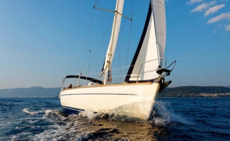 Bavaria 44