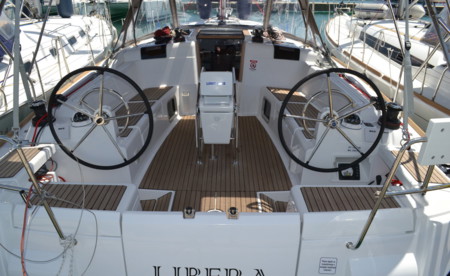 Sun Odyssey 439