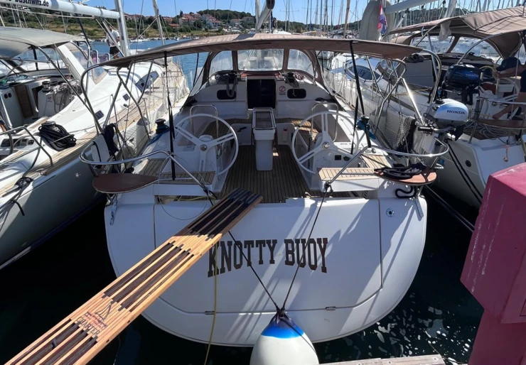 Elan 45 Impression Veruda | Knotty Buoy