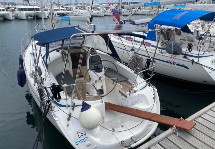 Bavaria 30 Cruiser Marina Punat | Sara