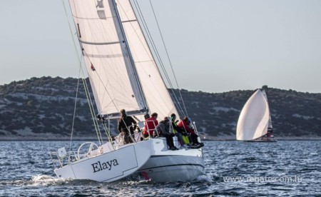 Elan E5