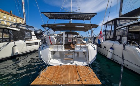 Bavaria Cruiser 56